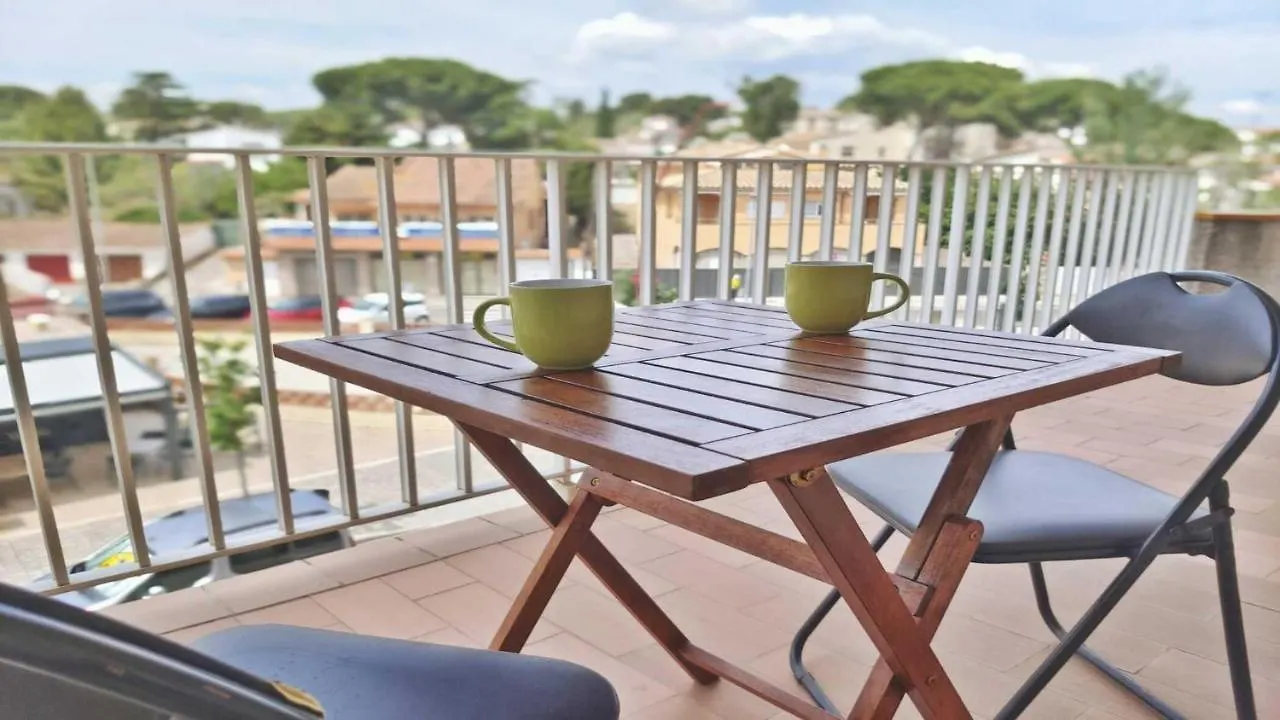 Vacay Apartamento Costamar, A Pasos De La Playa En Costa Brava , L'Escala! Spain