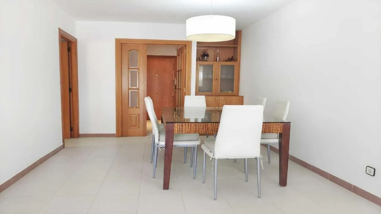 Vacay Apartamento Costamar,Es Amplio Y Luminoso Y A Pasos De La Playa! L'Escala 0*,  Spain