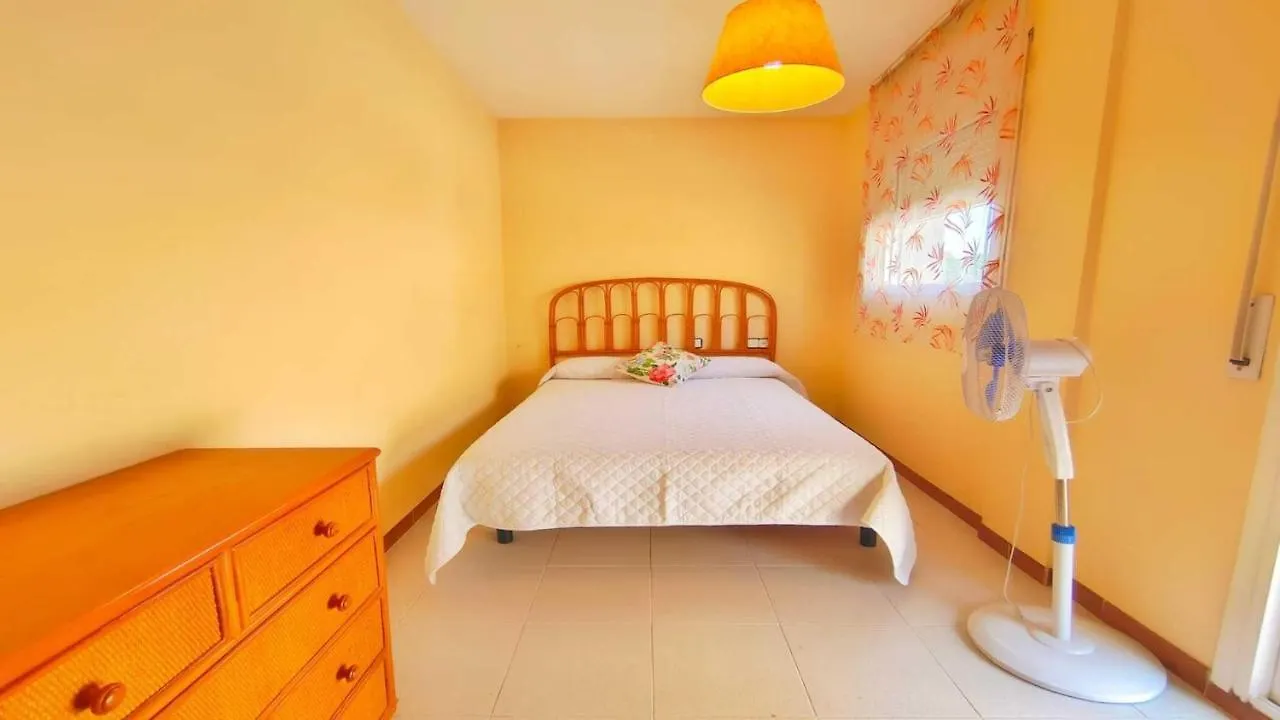 Vacay Apartamento Costamar,Es Amplio Y Luminoso Y A Pasos De La Playa! L'Escala Spain